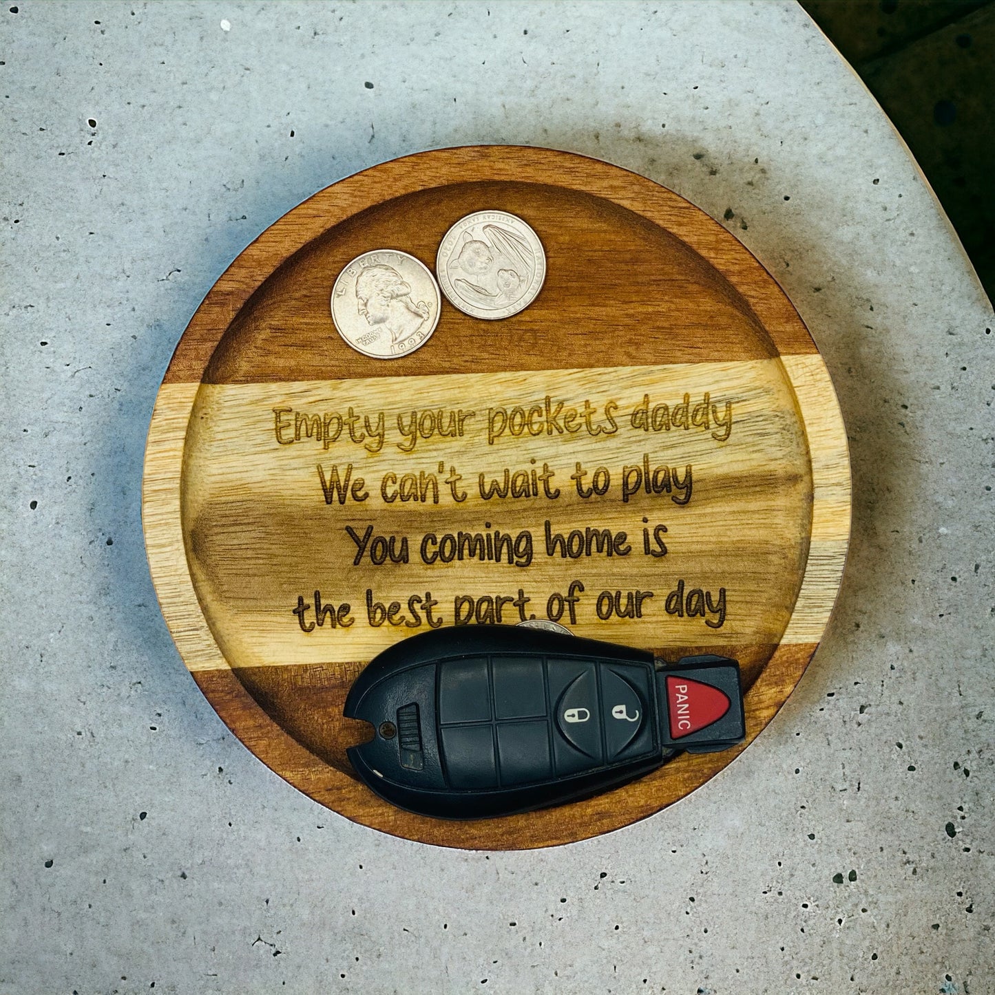 Round Change Tray